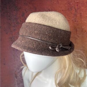 NWT Two-Tone Wool Cloche Hat